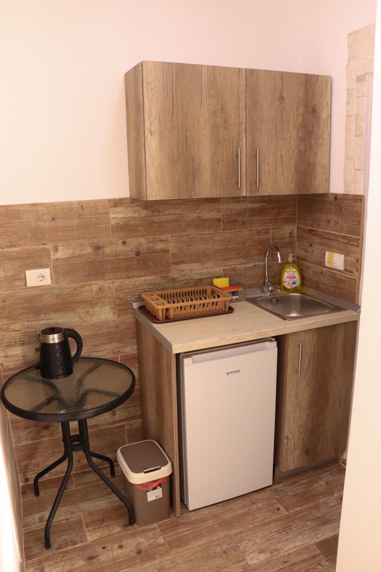 Gjinaj Apartments Ulcinj Exterior photo