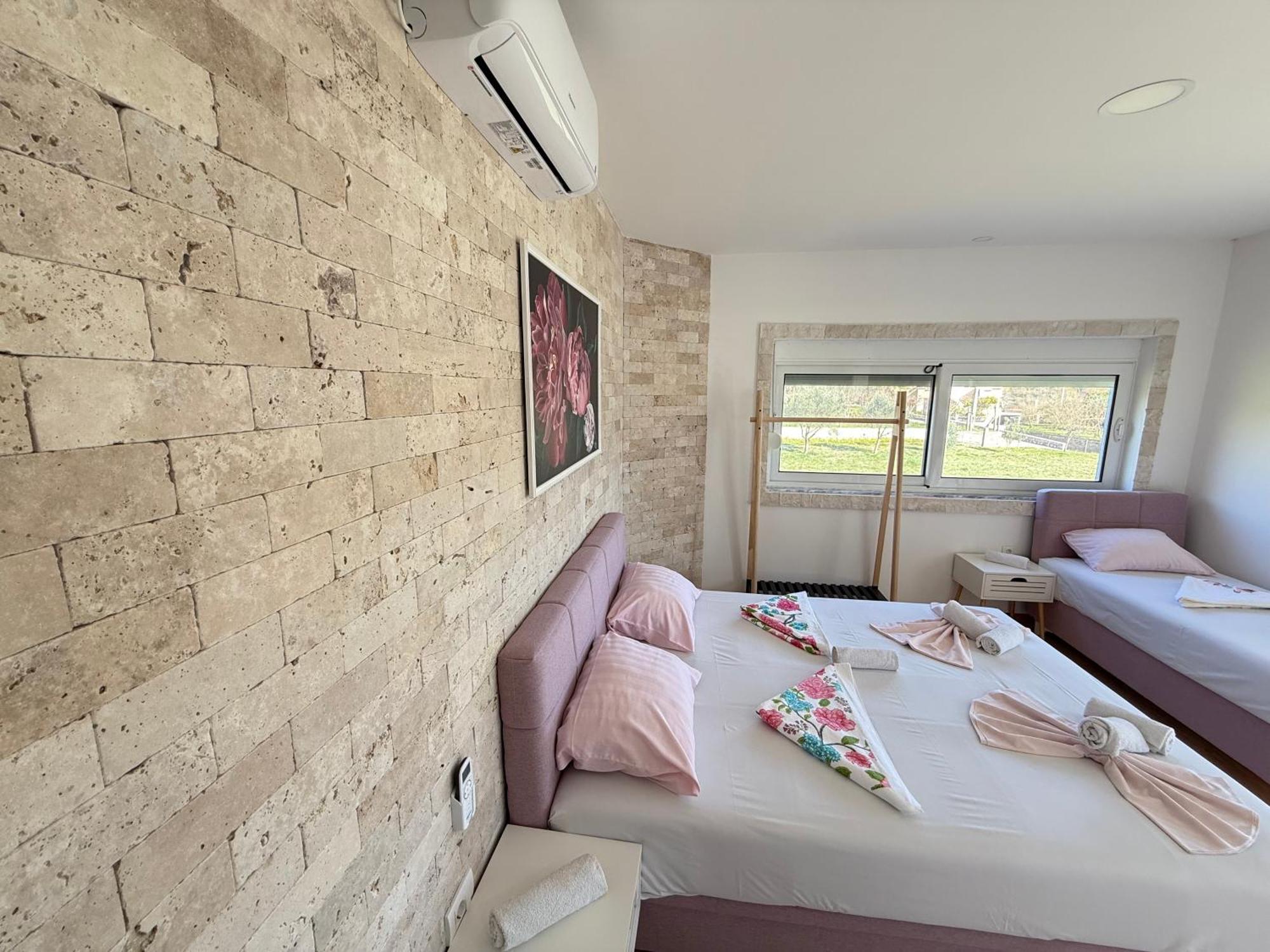 Gjinaj Apartments Ulcinj Exterior photo