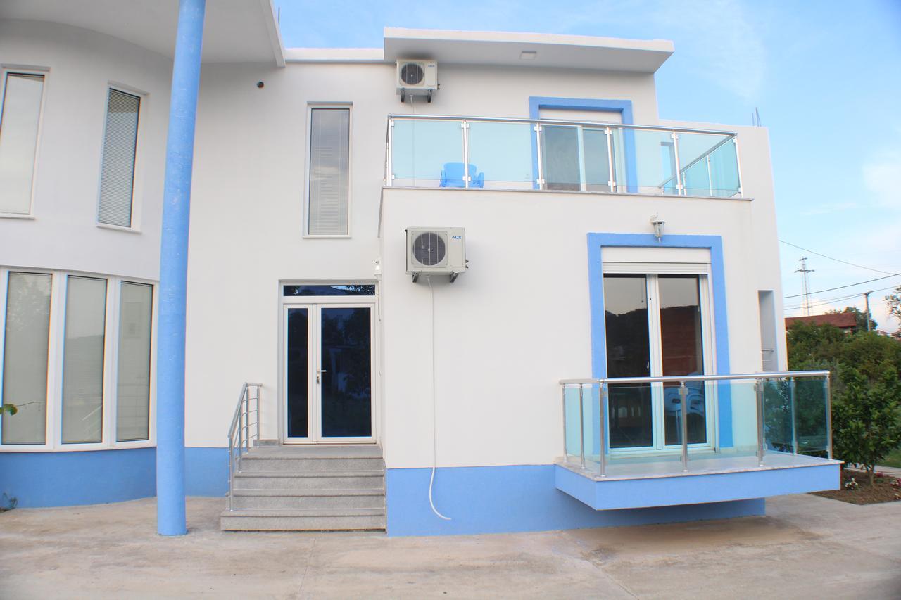 Gjinaj Apartments Ulcinj Exterior photo